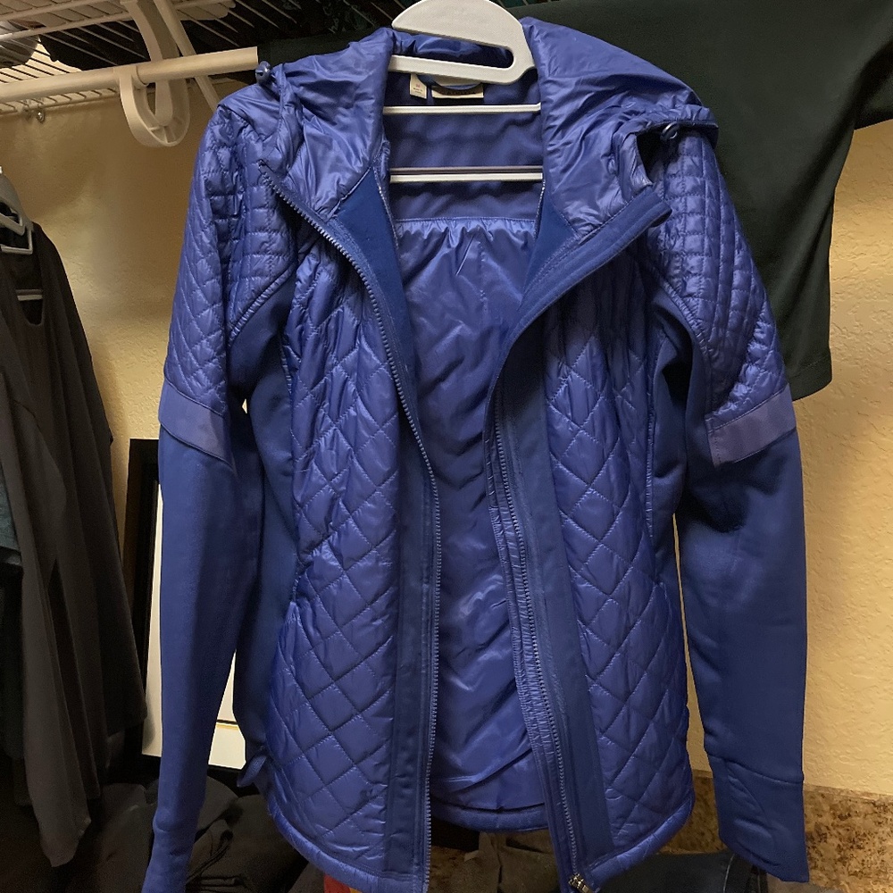 Athleta quilted jacket Royal blue size M